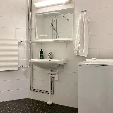 3-bedroom Apt, Free Parking&wifi *